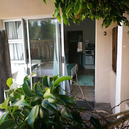 Due South Guest House Langebaan Buitenkant foto