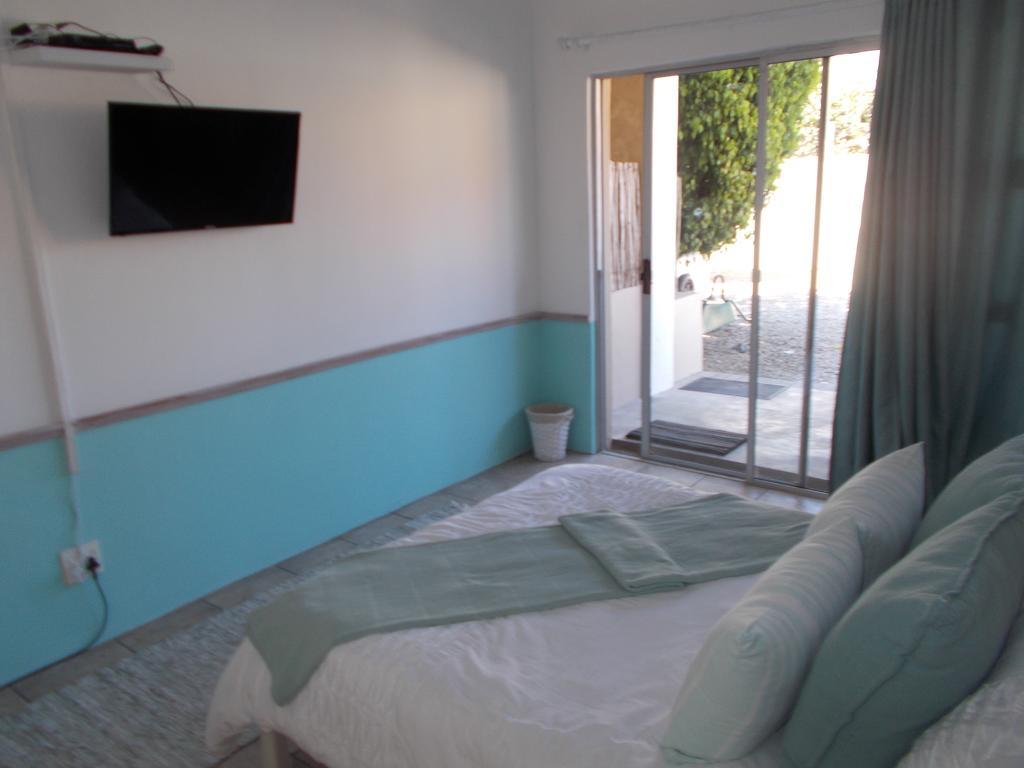 Due South Guest House Langebaan Buitenkant foto
