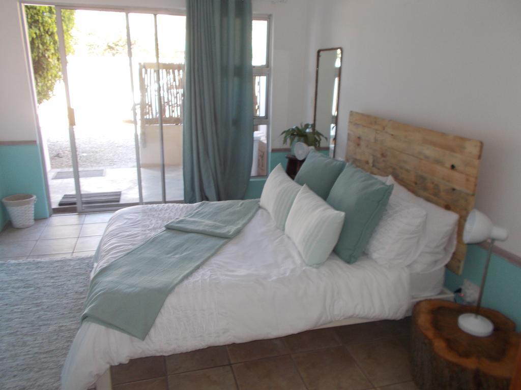 Due South Guest House Langebaan Buitenkant foto