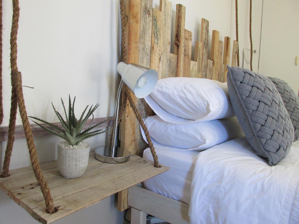 Due South Guest House Langebaan Buitenkant foto