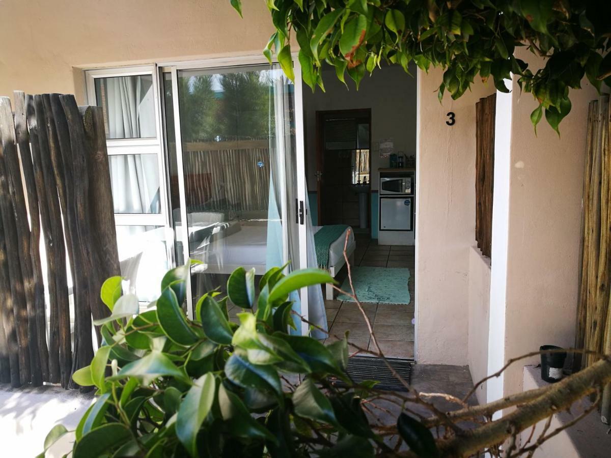 Due South Guest House Langebaan Buitenkant foto